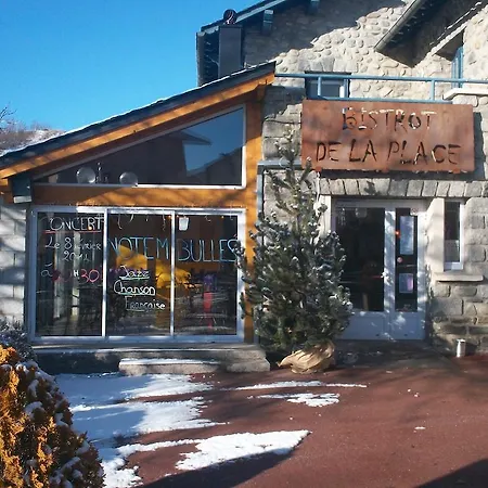 Bed & Breakfast Le Bistrot De La Place Bourg-Madame